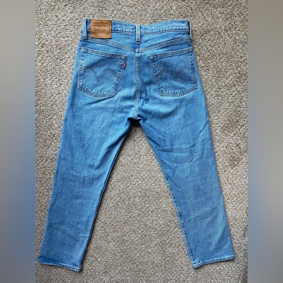 Levi Straight Leg Jeans - Picture 7 of 7